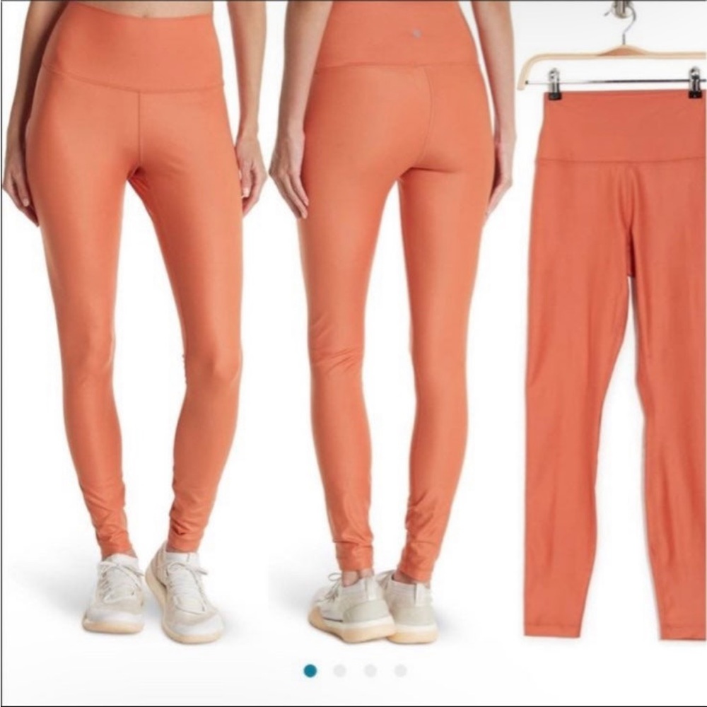 New 90 Degree by Reflex Shiny Rib High Rise Leggings Size Medium